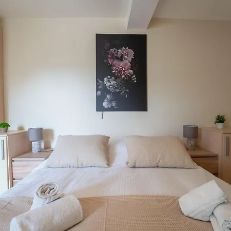 Searise With Lateral Sea View & Parking By Interhome Apartment